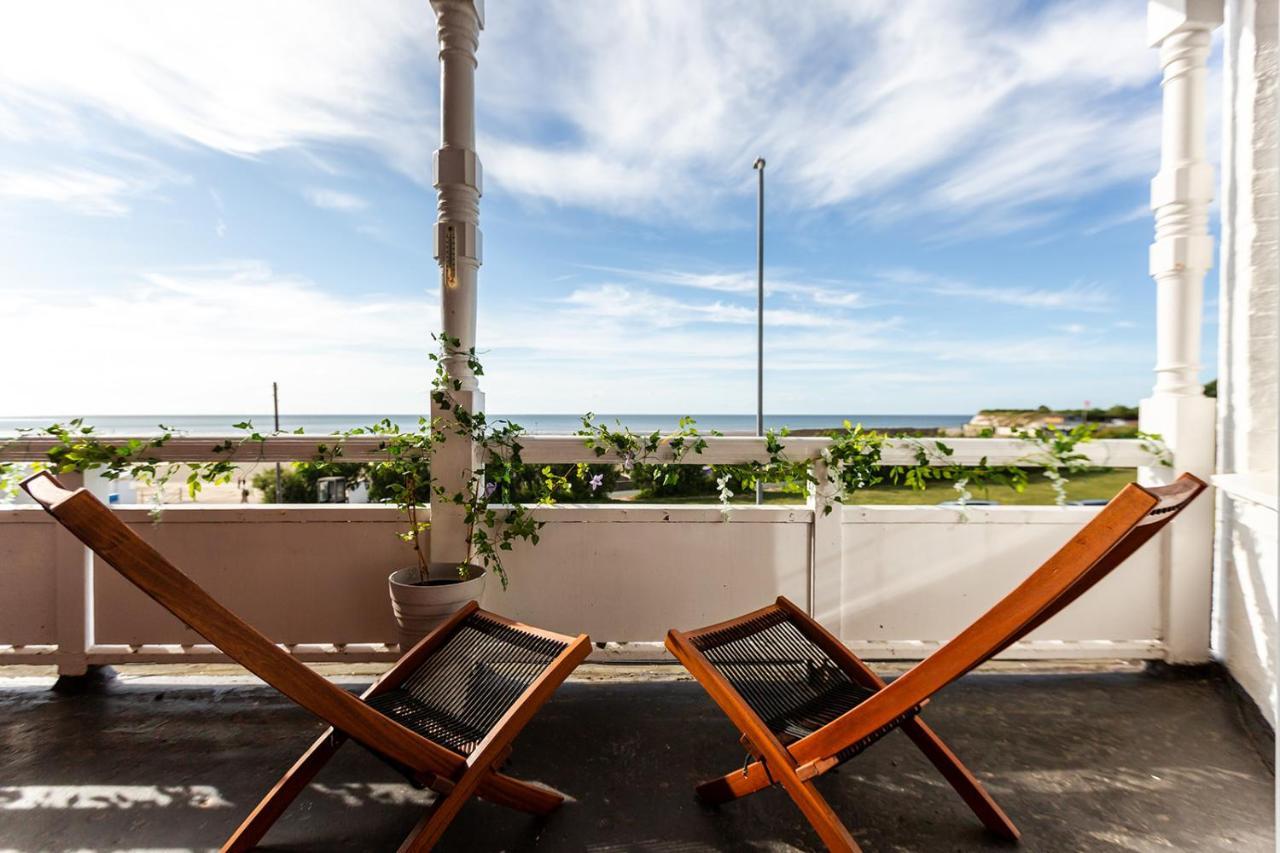 A View Of The Bay- Panoramic Sea Views- Sleeps 4 Lägenhet Westgate-on-Sea Exteriör bild